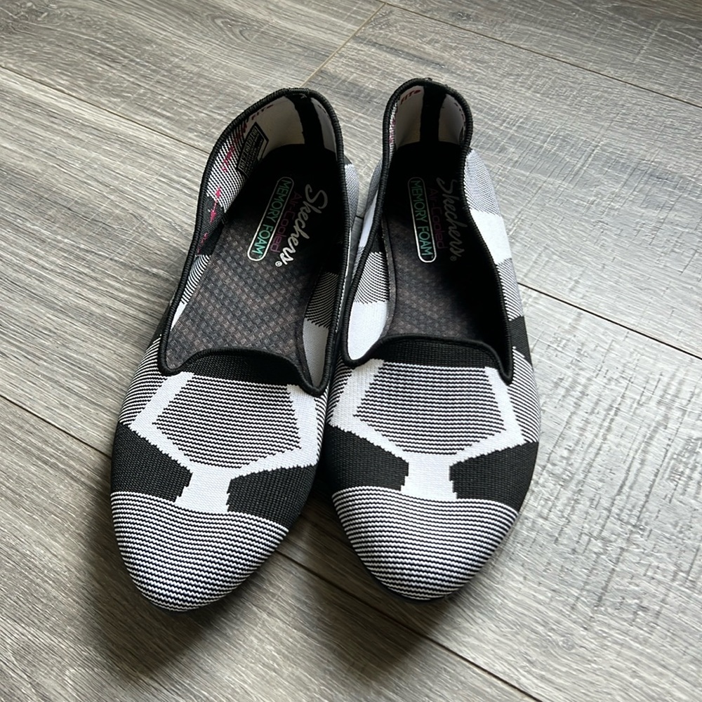 Sketchers Lady Sherlock size 10 flats